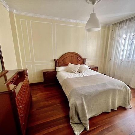 Agradable Apartamento Centrico En Cangas Ngoại thất bức ảnh